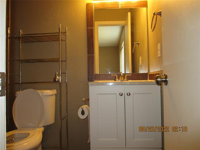 Building Photo - 553 Hanover Dr