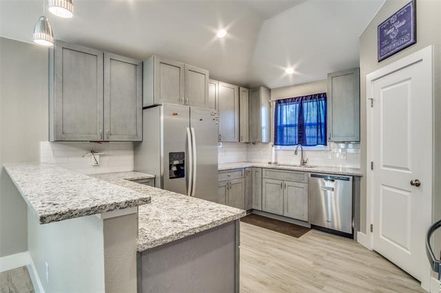 Building Photo - 2621 White Rock Dr