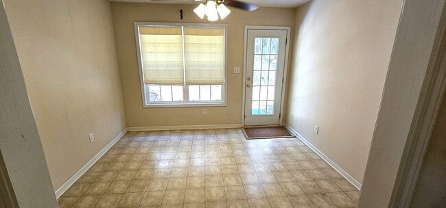 Building Photo - Charming 3 BR/2Ba in Pike Co.