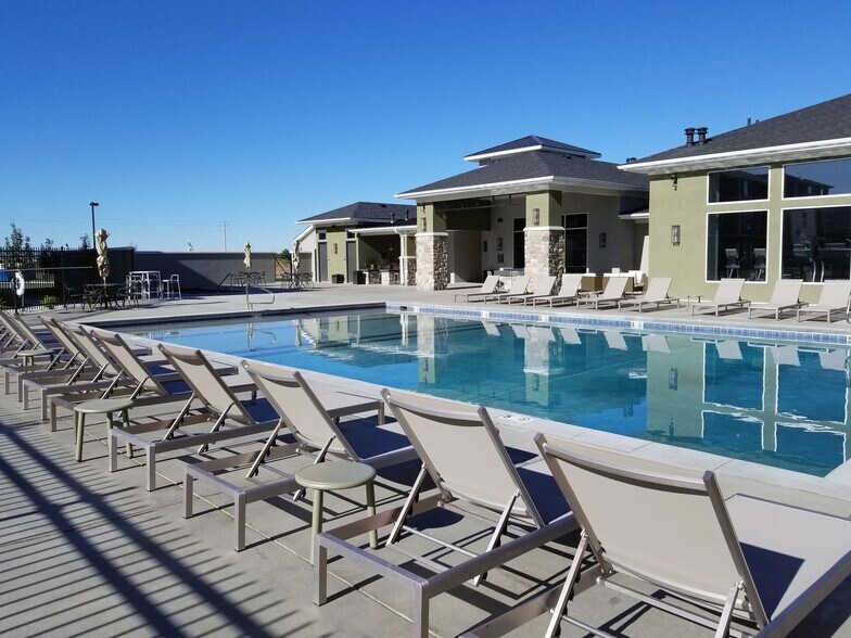 Building Photo - The Residences at First Street