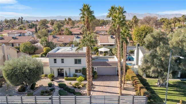 Building Photo - 2100 Westlund Dr