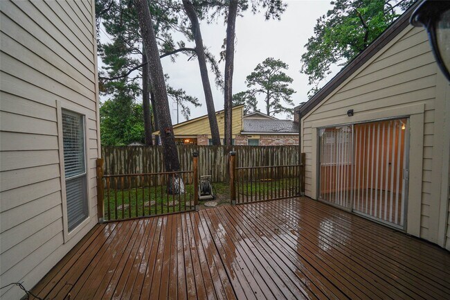 Building Photo - 5407 Oakhaven Ln