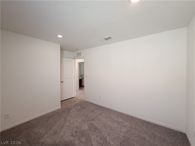 Building Photo - 6972 Dandelion Pk Ave