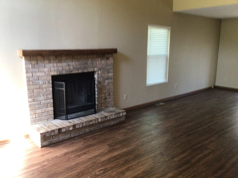 Building Photo - 4705 Norwich Ct