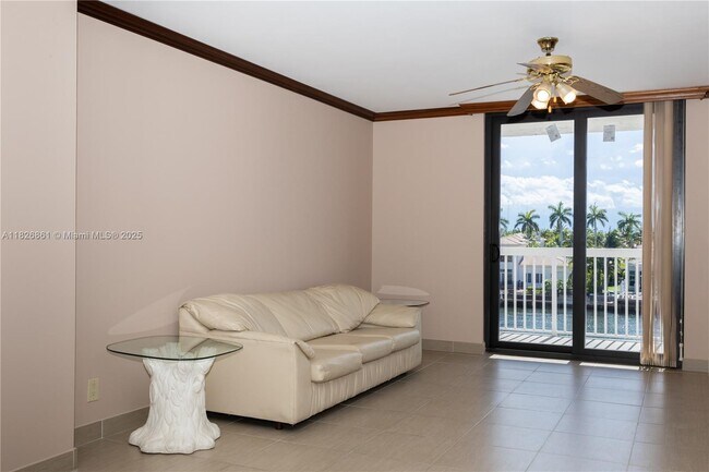 Building Photo - 1500 S Ocean Dr