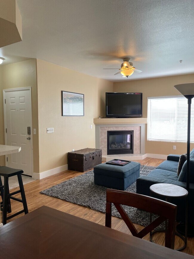 Building Photo - 4545 Wheaton Dr