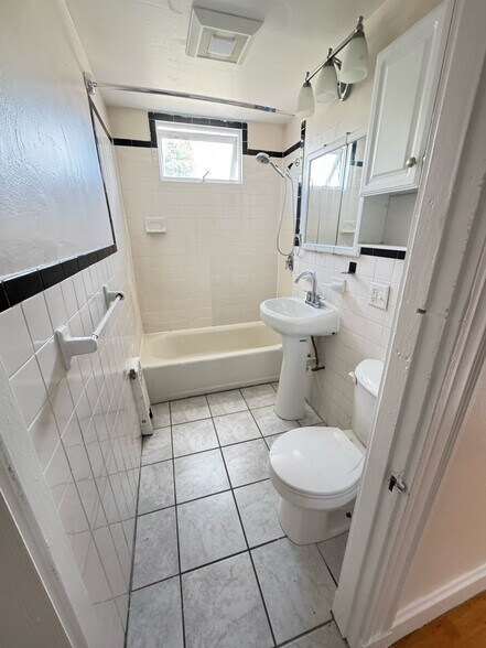 *Pictures are representative samples of the advertised unit. In some cases, the actual units you tou - 44 Atkins St