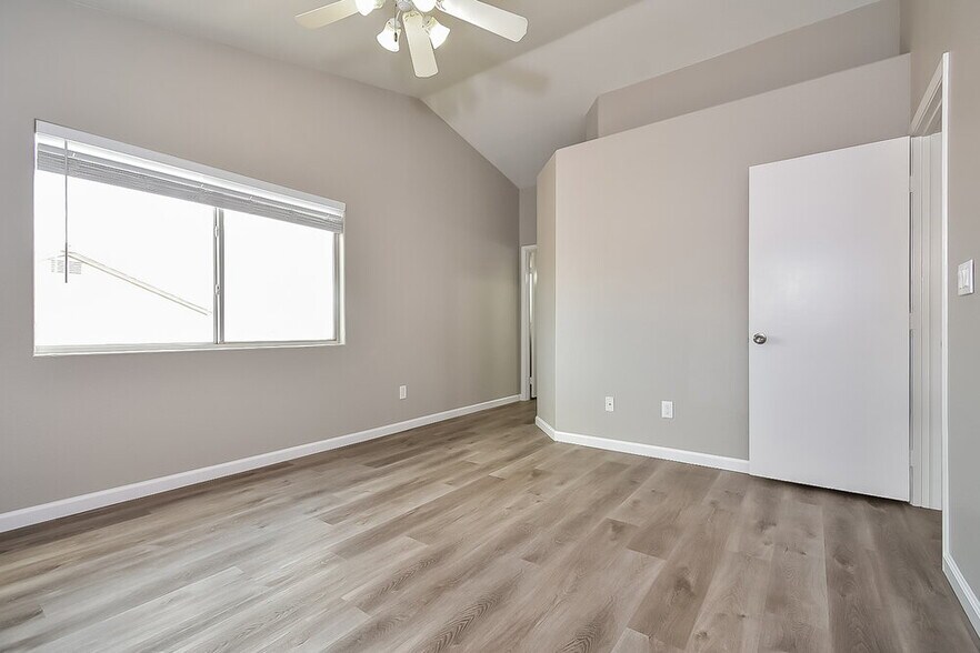 Building Photo - 9300 Dancing Daffodil Ave