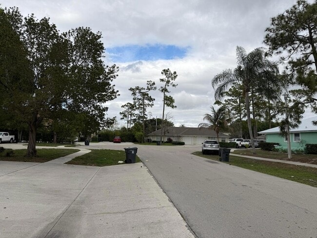 Building Photo - 14007 Veronica Ct