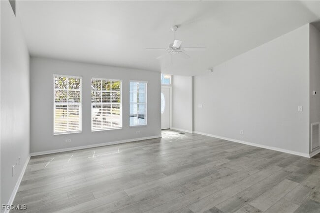 Building Photo - 1153 SW 45th St