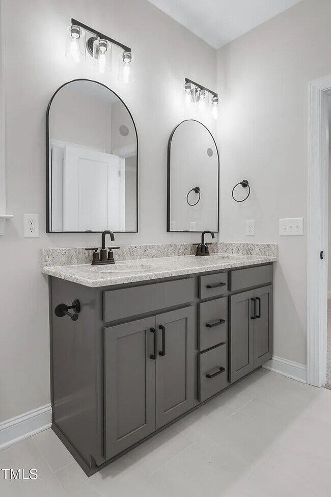 Building Photo - Earn Wealth While Leasing - Like a Homeowner - Lease to Own