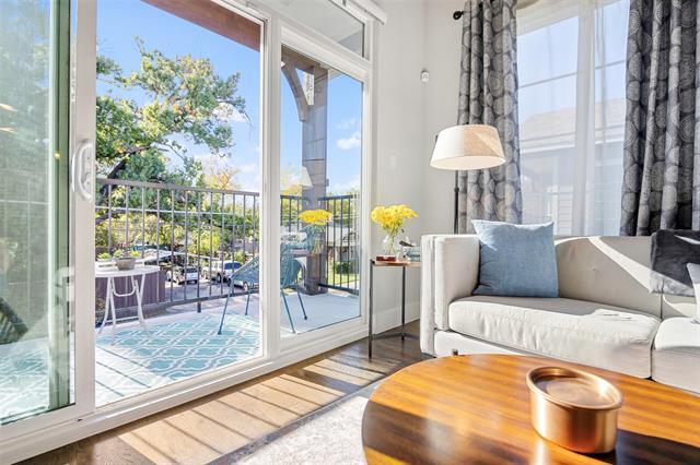 Building Photo - 312 N Henderson Ave