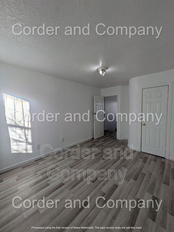 Building Photo - 8000 Vista Estrella Ln SW