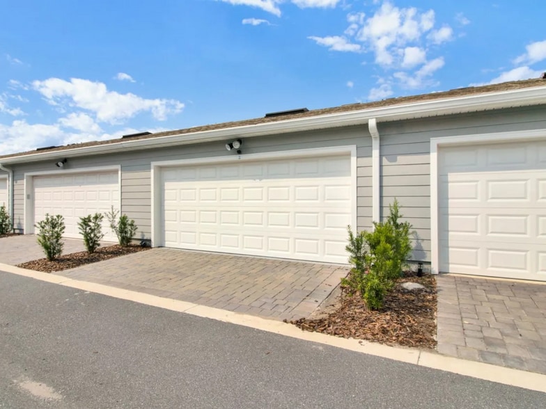 Building Photo - 14342 Orchid Is Dr