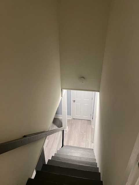 Stairwell to downstairs - 97 Pershing St