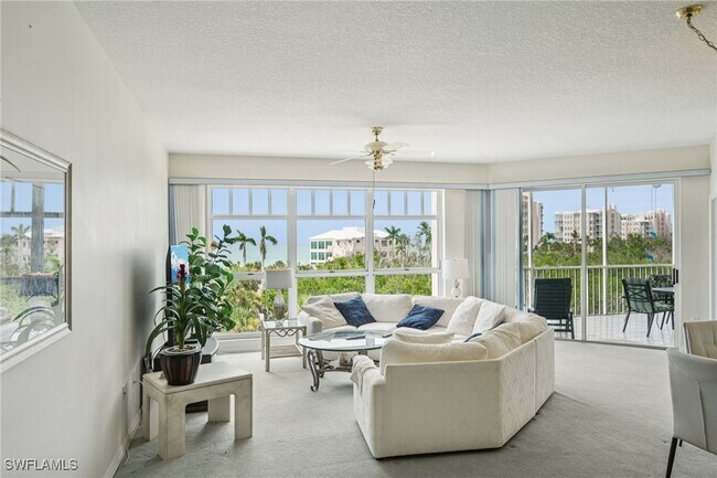 Building Photo - 260 Barefoot Beach Blvd