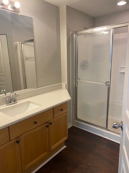 Building Photo - 5125 Palm Springs Blvd