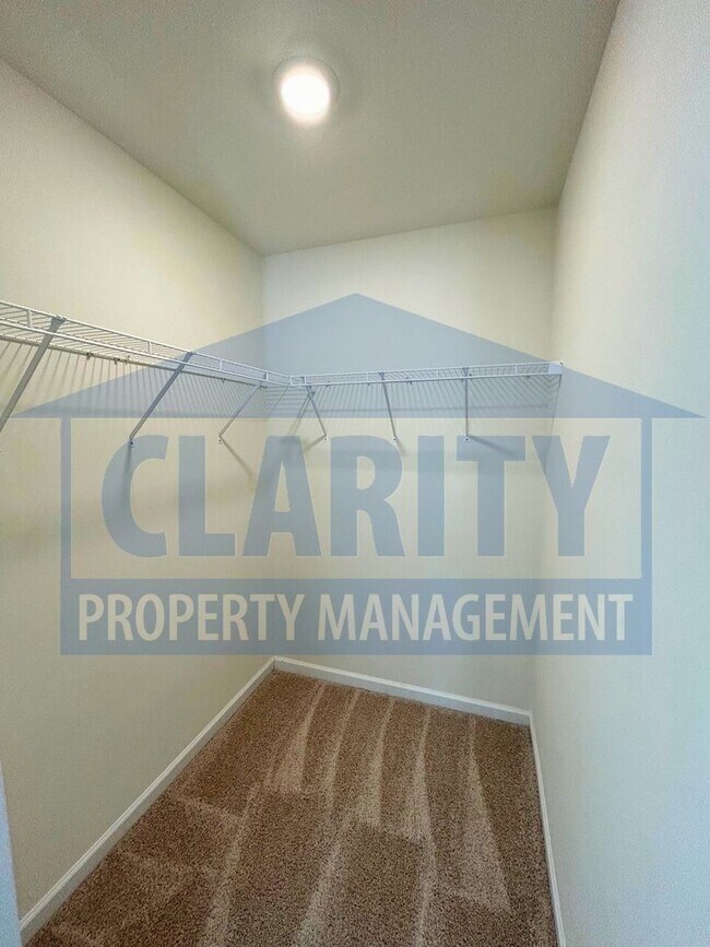 Building Photo - Beautiful 3 bedroom home in new North Cleveland neighborhood!