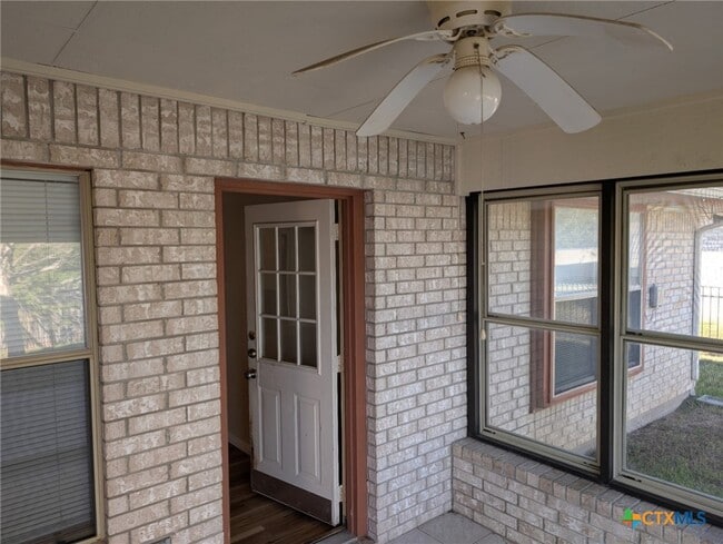 Building Photo - 4309 Chantz Dr