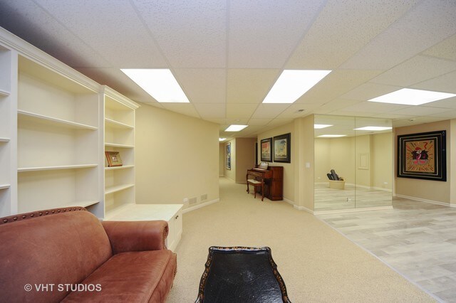 Building Photo - 1640 Sylvester Pl