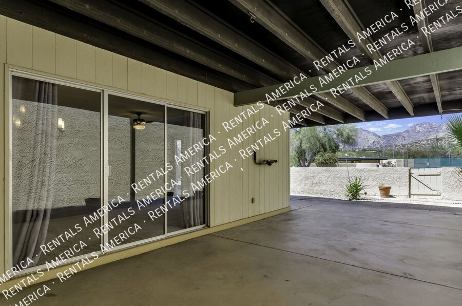 Building Photo - 6974 E Rivercrest Rd