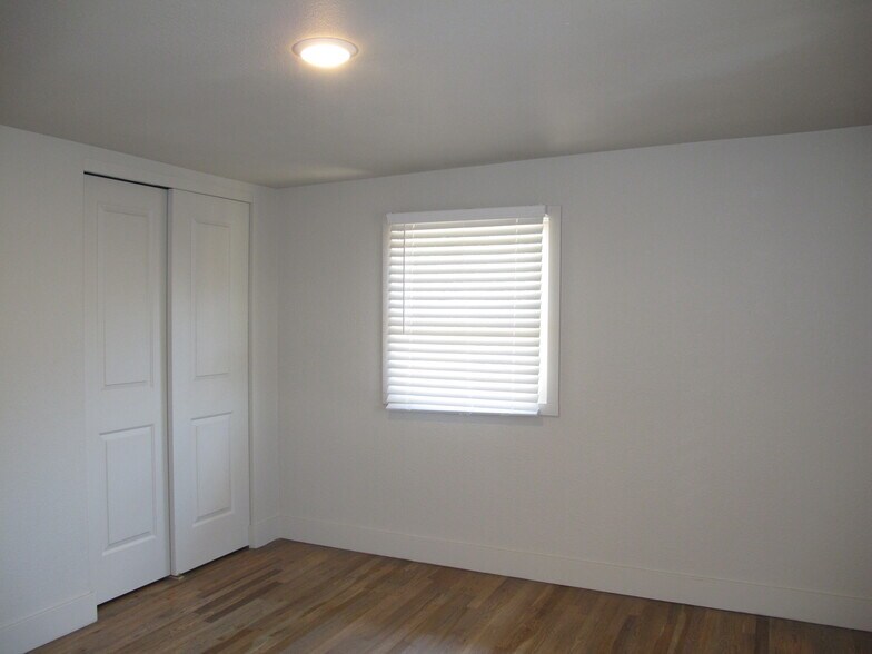 Building Photo - 2501 Monument Rd