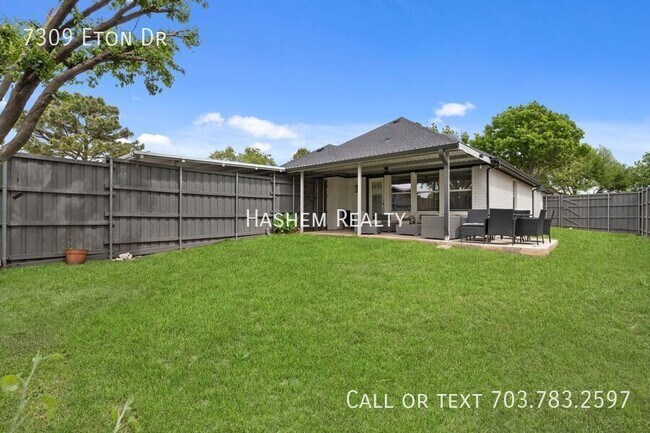 Building Photo - 7309 Eton Dr
