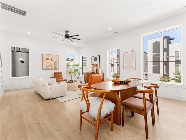 Building Photo - 2019 N Prairie Ave