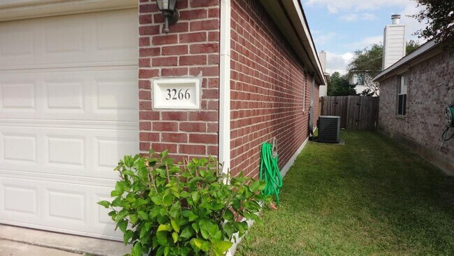 Building Photo - 3266 Enchanted Hollow Ln