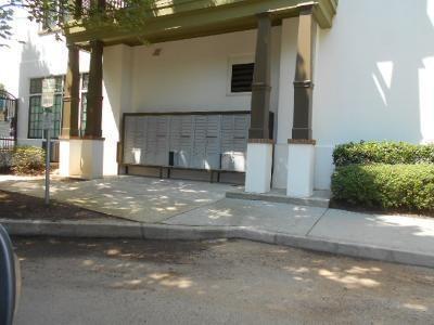 Building Photo - 943 N Ormewood Park Dr SE