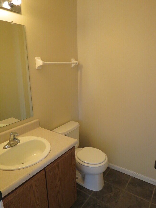 Building Photo - 4466 Catamaran Dr