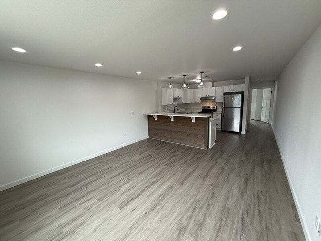 Building Photo - 2603 SW Pickford St