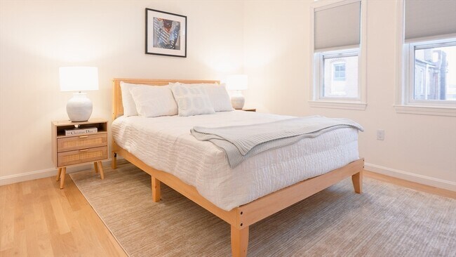 Building Photo - 5 Davis Ave