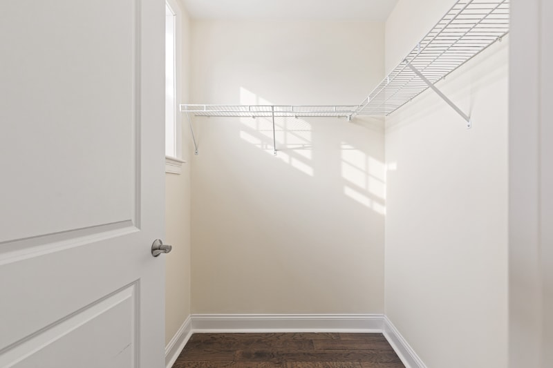 Building Photo - 70 Endicott St