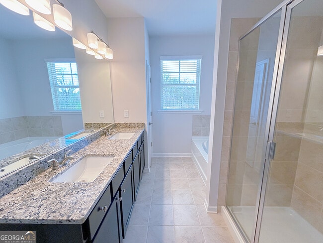 Building Photo - 2574 Mls Cmn Dr