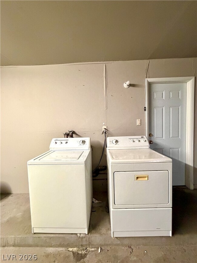 Building Photo - 4407 De Forest St