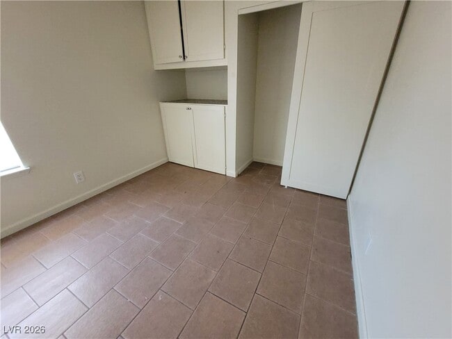 Building Photo - 3908 Montebello Ave