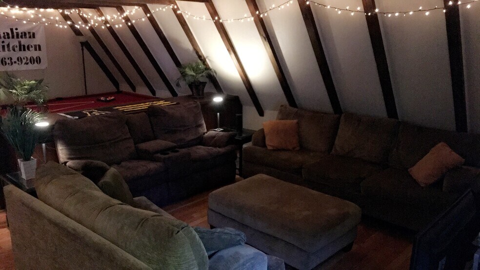 Building Photo - 166 Knowles Haven Ln