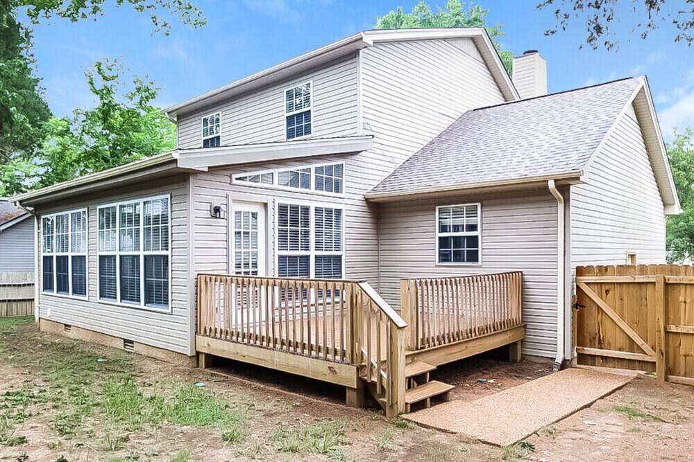 Building Photo - 128 Buckingham Ct