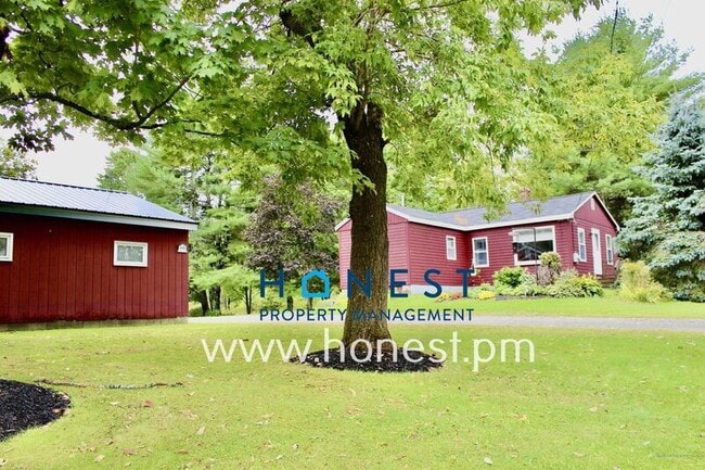 Building Photo - 446 Lewiston Rd