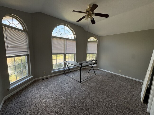 Building Photo - 3356 Milbridge Dr