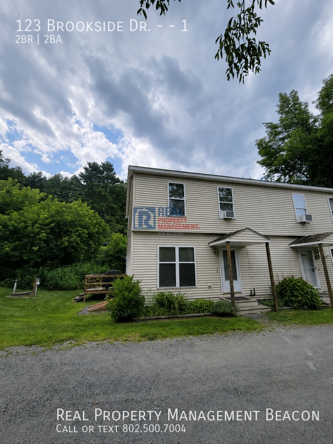 Building Photo - 123 Brookside Dr