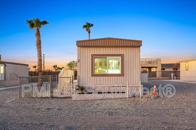 Building Photo - 437 Riverfront Dr