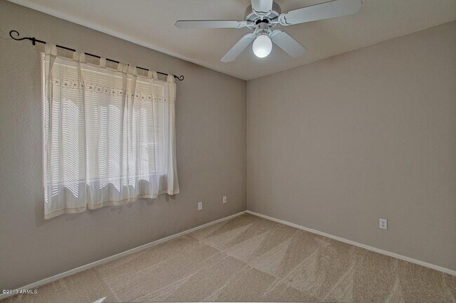 Building Photo - 9649 E Friess Dr