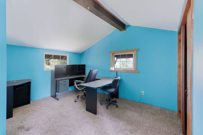 Building Photo - FOUR BEDROOM CHARMER WITH ADU IN CASTLE ROCK