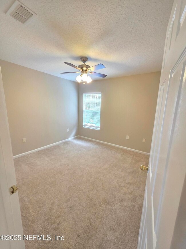 Building Photo - 440 S Aberdeenshire Dr