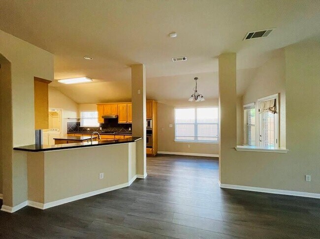 Building Photo - 15425 Fisher Island Dr