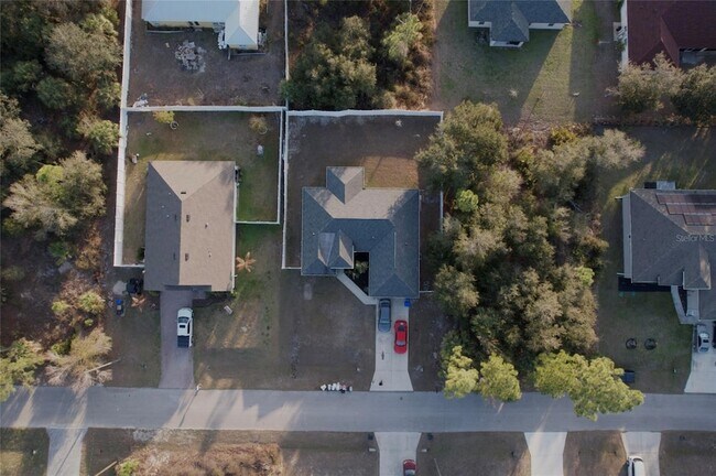 Building Photo - 5223 Kingsman Ave