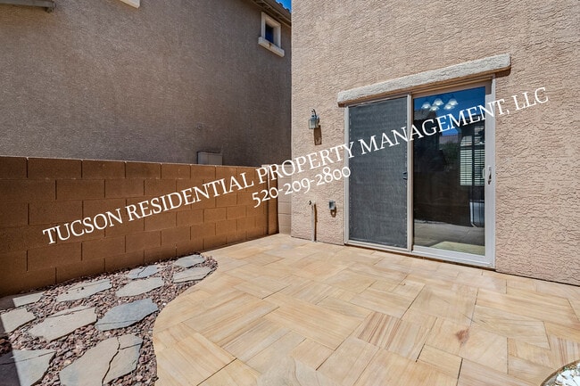 Building Photo - 10534 E Native Rose Trail