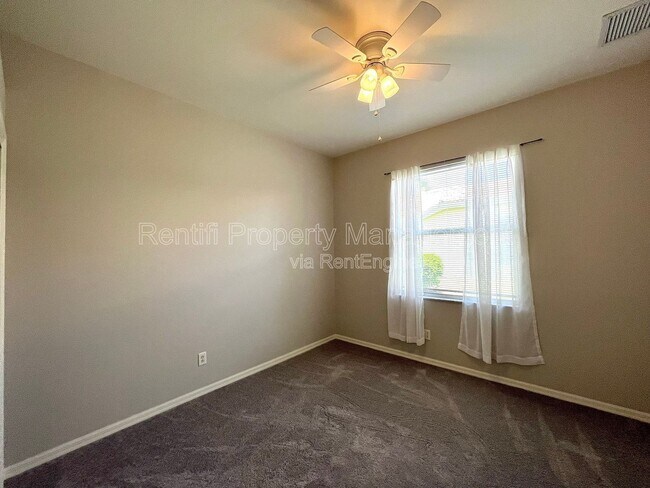 Building Photo - 13062 Sail Away St